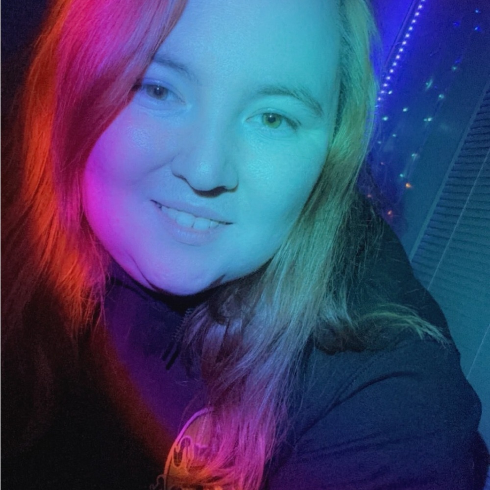 Meet your Posher, Avi